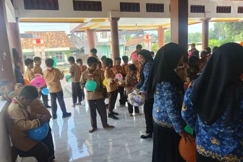 Penerapan Metode Pembelajaran Kreatif untuk Meningkatkan Motivasi Belajar Siswa